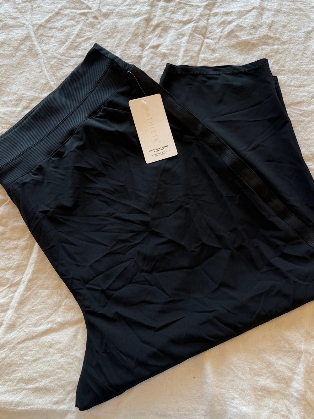 NWT Athleta Black Nolita Slim Taper Crop Pants - 26